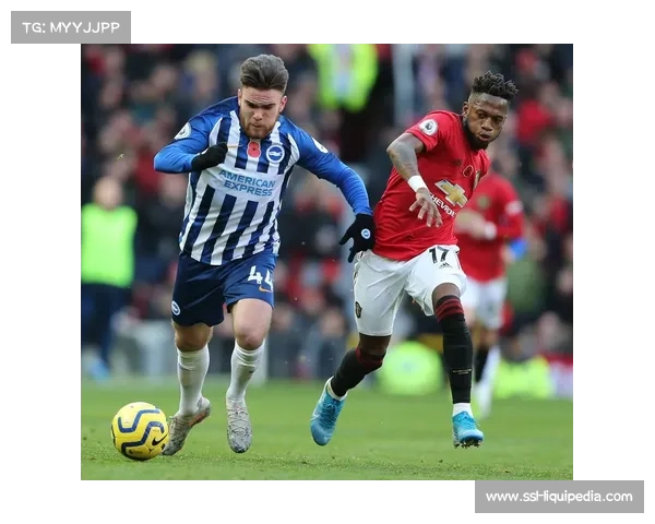 雨战中门将脱手失误，伯恩利送礼布莱顿